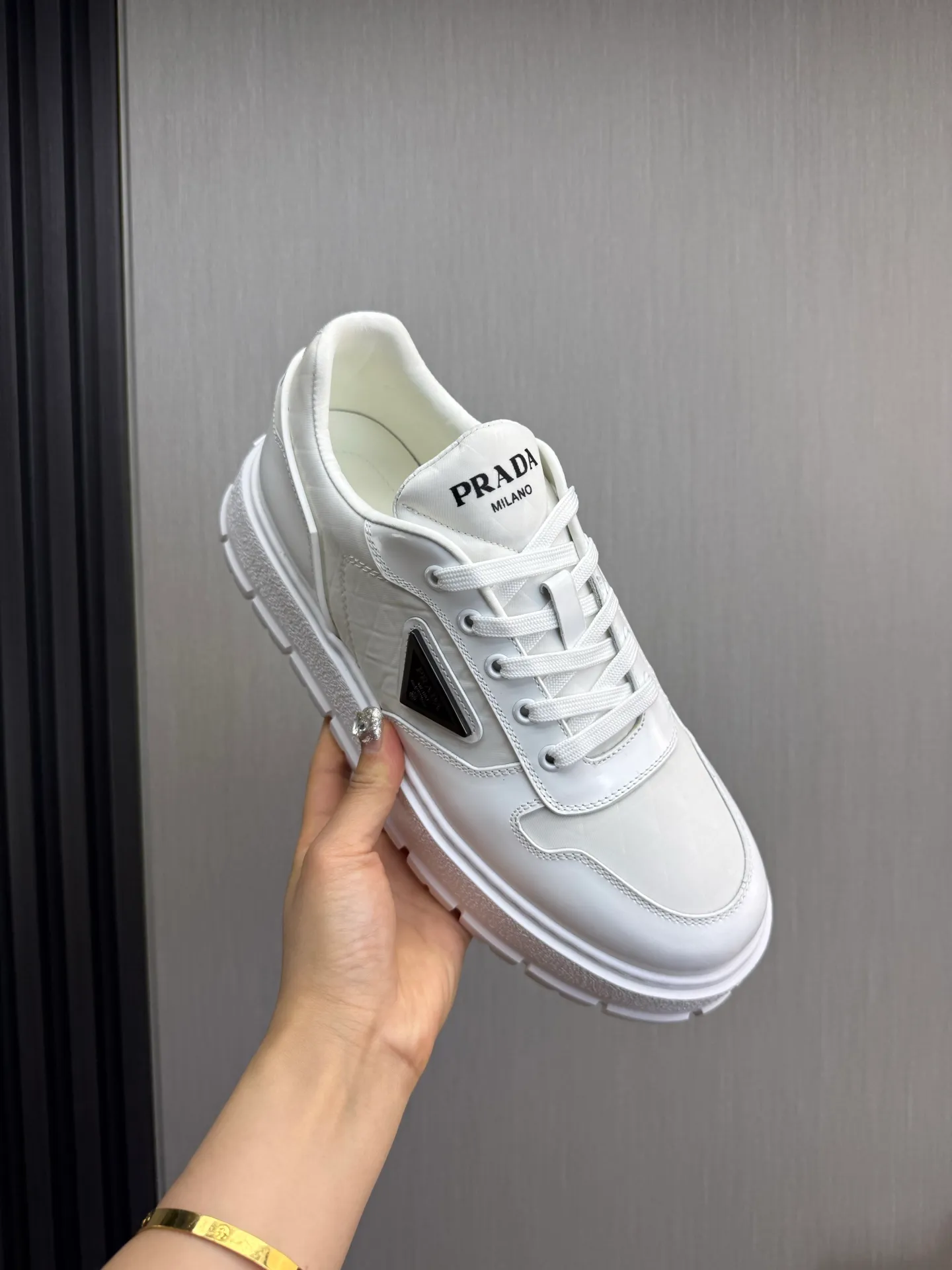 Men's shoes 💰580💰 [PRADA] Autumn and winter hot men's shoes shipped 👏Official website synchronized ⬆️Original fly-woven cowhide fabric + cowhide lining, 1⃣️:1⃣️reproduction, original sole, 38-45 (45. Customized, non-refundable)
